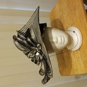 Mr. Hi’s Classic Hat OS Black, Silver & Gold